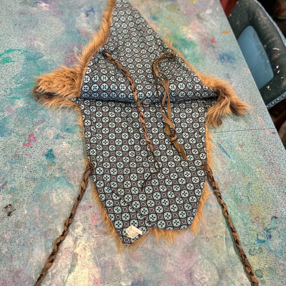 Lion 🦁 Chest - Picture 5 of 9